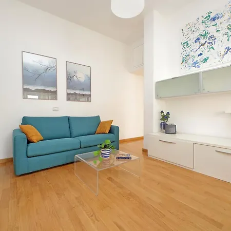 Apartment Ych-nice Flat With Patio Near Vatican Rome