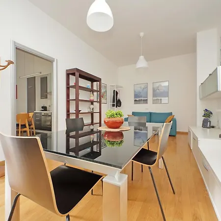 Ych-nice Flat With Patio Near Vatican * Rome